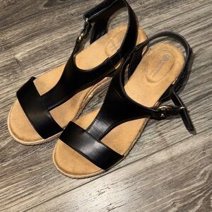 Giani Bernini Black Cork Sandals